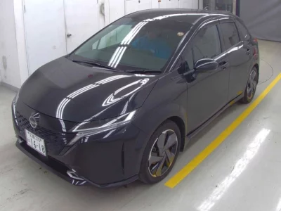 Nissan AURA  с аукциона в Японии