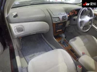Nissan SYLPHY лот № 30058 оценка 3.5  с аукциона в Японии 2