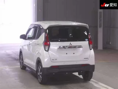 Mitsubishi EK X  с аукциона в Японии