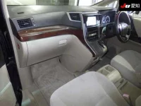 Toyota VELLFIRE лот № 30062 оценка 3.5  с аукциона в Японии 2