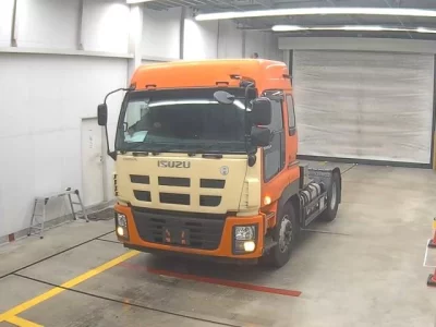 Isuzu TRUCK