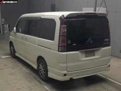 Honda STEP WAGON  с аукциона в Японии