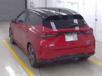 Nissan AURA лот № 1010 оценка 4.5  с аукциона в Японии 1