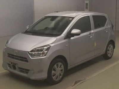 Toyota PIXIS EPOCH  с аукциона в Японии