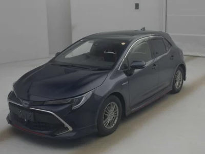 Toyota COROLLA SPORT  с аукциона в Японии