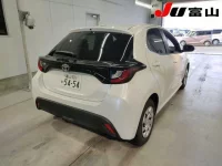Toyota YARIS лот № 3047 оценка S  с аукциона в Японии 4