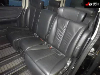 Nissan ELGRAND  с аукциона в Японии