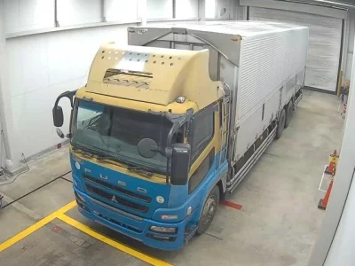 Mitsubishi FUSO TRUCK  с аукциона в Японии