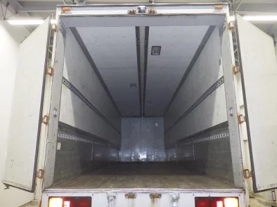 Mitsubishi FUSO TRUCK  с аукциона в Японии