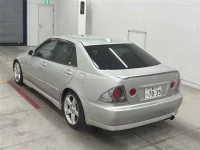 Toyota ALTEZZA лот № 30170 оценка 3.5  с аукциона в Японии 1