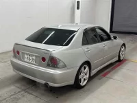 Toyota ALTEZZA лот № 30170 оценка 3.5  с аукциона в Японии 4
