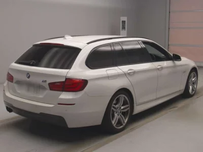 BMW 5-Series  с аукциона в Японии
