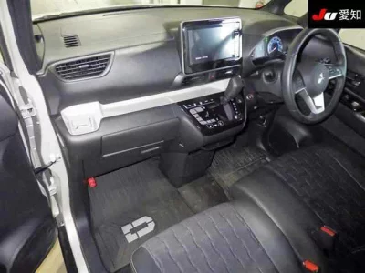 Mitsubishi DELICA MINI  с аукциона в Японии