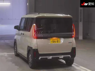 Mitsubishi DELICA MINI  с аукциона в Японии