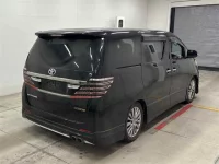 Toyota ALPHARD лот № 30175 оценка 3.5  с аукциона в Японии 4