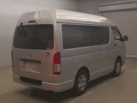 Toyota REGIUS ACE VAN лот № 86006 оценка 4  с аукциона в Японии 1