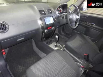 Suzuki SX-4  с аукциона в Японии