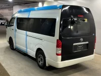 Toyota HIACE лот № 200 оценка 3  с аукциона в Японии 1