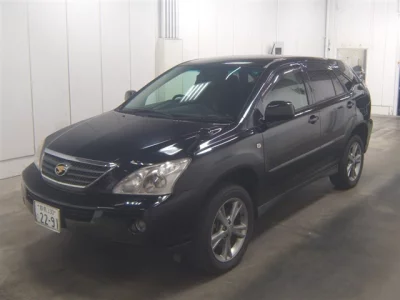 Toyota HARRIER  с аукциона в Японии
