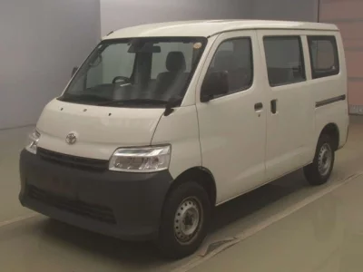 Toyota TOWN ACE VAN  с аукциона в Японии
