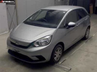 Honda FIT лот № 6097 оценка 3.5  с аукциона в Японии 2