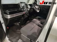 Suzuki SPACIA лот № 3056 оценка 4.5  с аукциона в Японии 2