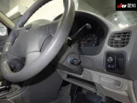 Nissan SUNNY лот № 30114 оценка 3  с аукциона в Японии 4