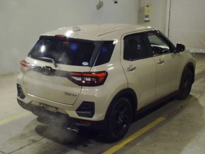 Daihatsu ROCKY  с аукциона в Японии