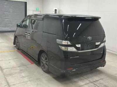 Toyota VELLFIRE  с аукциона в Японии