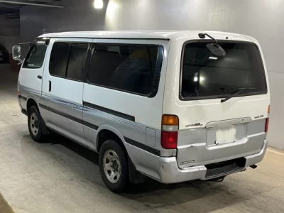 Toyota REGIUS ACE VAN  с аукциона в Японии