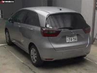 Honda FIT лот № 6109 оценка 4  с аукциона в Японии 1