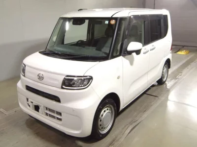 Daihatsu TANTO  с аукциона в Японии