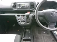 Toyota PIXIS EPOCH лот № 6136 оценка 3.5  с аукциона в Японии 4