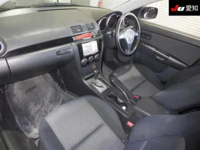 Mazda AXELA  с аукциона в Японии