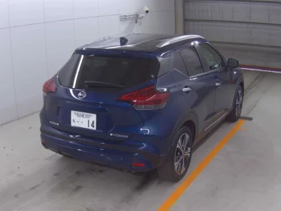 Nissan KICKS  с аукциона в Японии