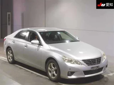 Toyota MARK X  с аукциона в Японии