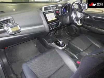 Honda FIT  с аукциона в Японии