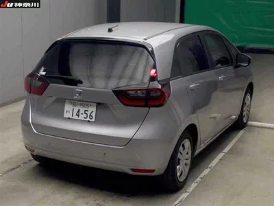 Honda FIT  с аукциона в Японии