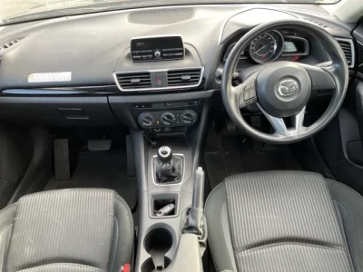 Mazda AXELA  с аукциона в Японии