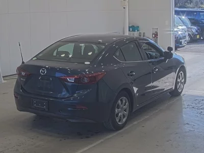 Mazda AXELA  с аукциона в Японии