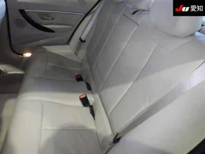 BMW 3-Series  с аукциона в Японии