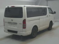 Toyota REGIUS ACE VAN лот № 75018 оценка R  с аукциона в Японии 1
