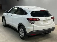 Honda VEZEL лот № 249 оценка 3.5  с аукциона в Японии 1