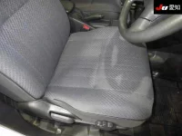 Toyota CROWN COMFORT лот № 30151 оценка 4  с аукциона в Японии 5