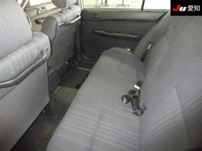 Toyota CROWN COMFORT  с аукциона в Японии