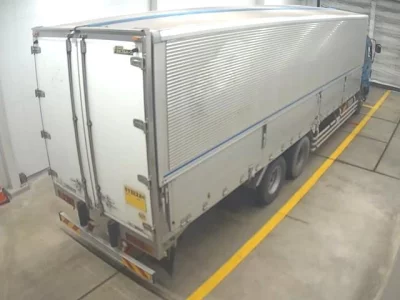 Isuzu TRUCK  с аукциона в Японии