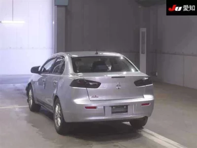 Mitsubishi GALANT FORTIS  с аукциона в Японии