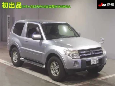 Mitsubishi PAJERO  с аукциона в Японии