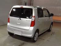 Suzuki WAGON R лот № 3065 оценка 4  с аукциона в Японии 1