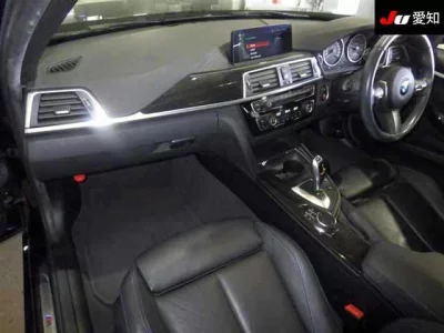 BMW 3-Series  с аукциона в Японии